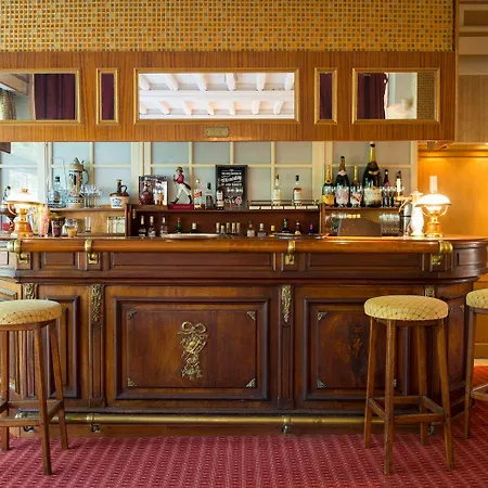 Hotel Moulin D'orgeval