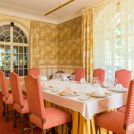 Hotel Moulin D'orgeval