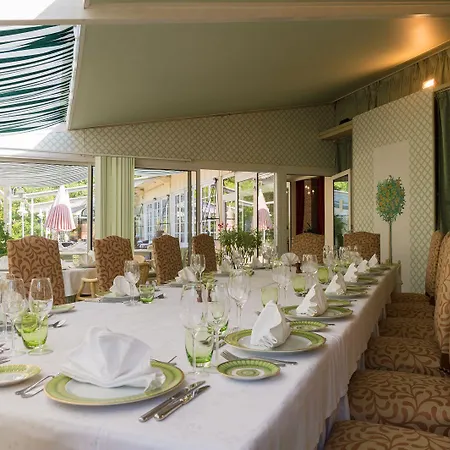 Moulin D'orgeval Hotel 3*