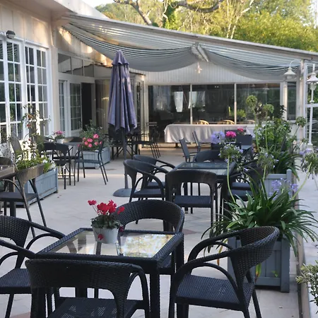 Hotel Moulin D'orgeval 3*