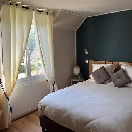 Moulin D'orgeval Hotel 3*
