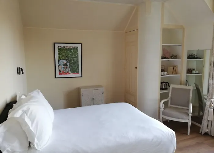 Moulin D'orgeval Hotel 3*